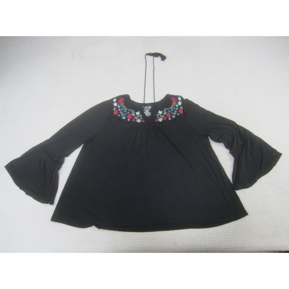 Time & Tru Shirt Womens 2XL XXL Black Blouse Flared Sleeve Casual‎ Long Sleeve